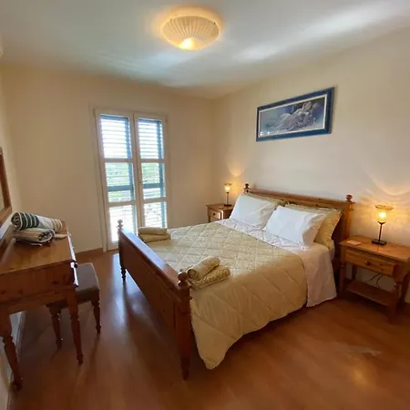 Apartment Sea Breeze *